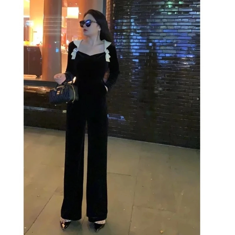 魅鹊50863法式赫本风气质方领高腰直筒秋冬显瘦丝绒连体长裤