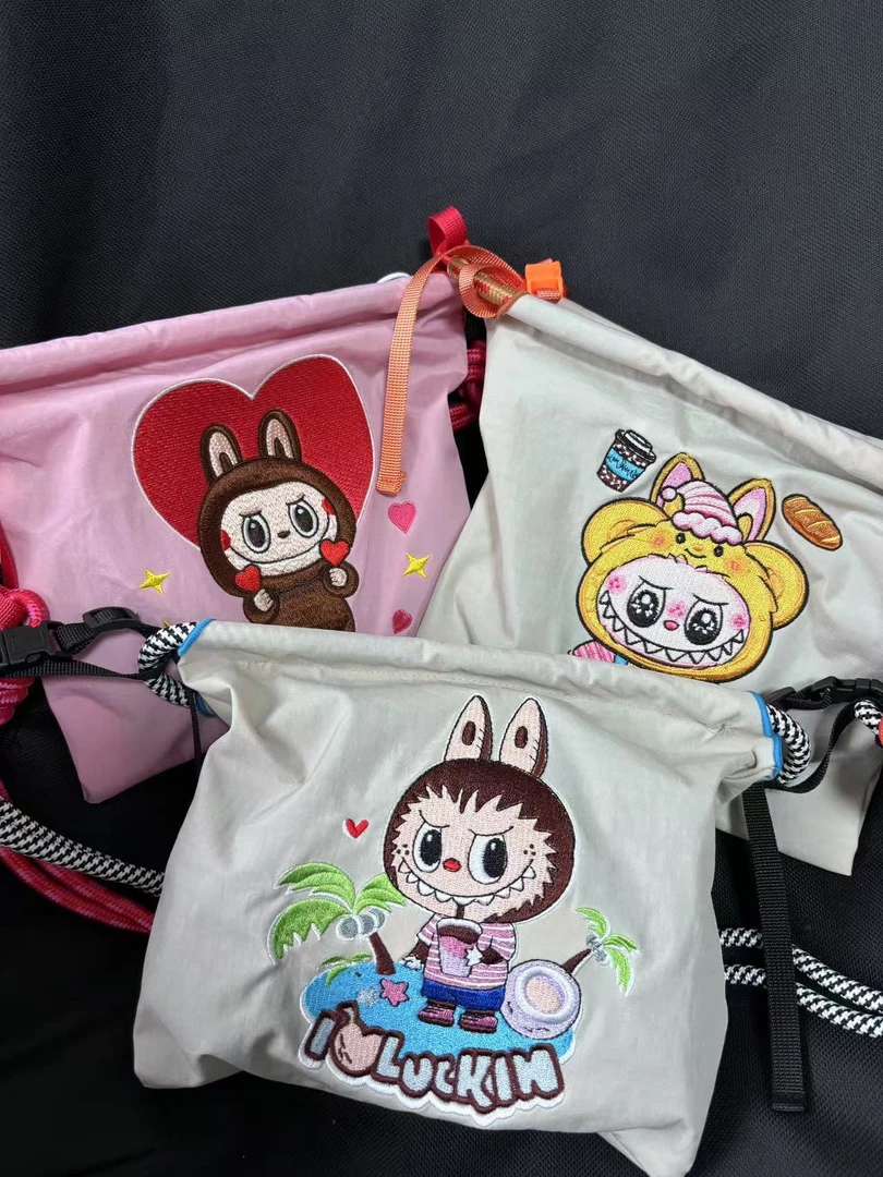 2025百搭款布布ins刺绣休闲手机手提单肩斜跨包