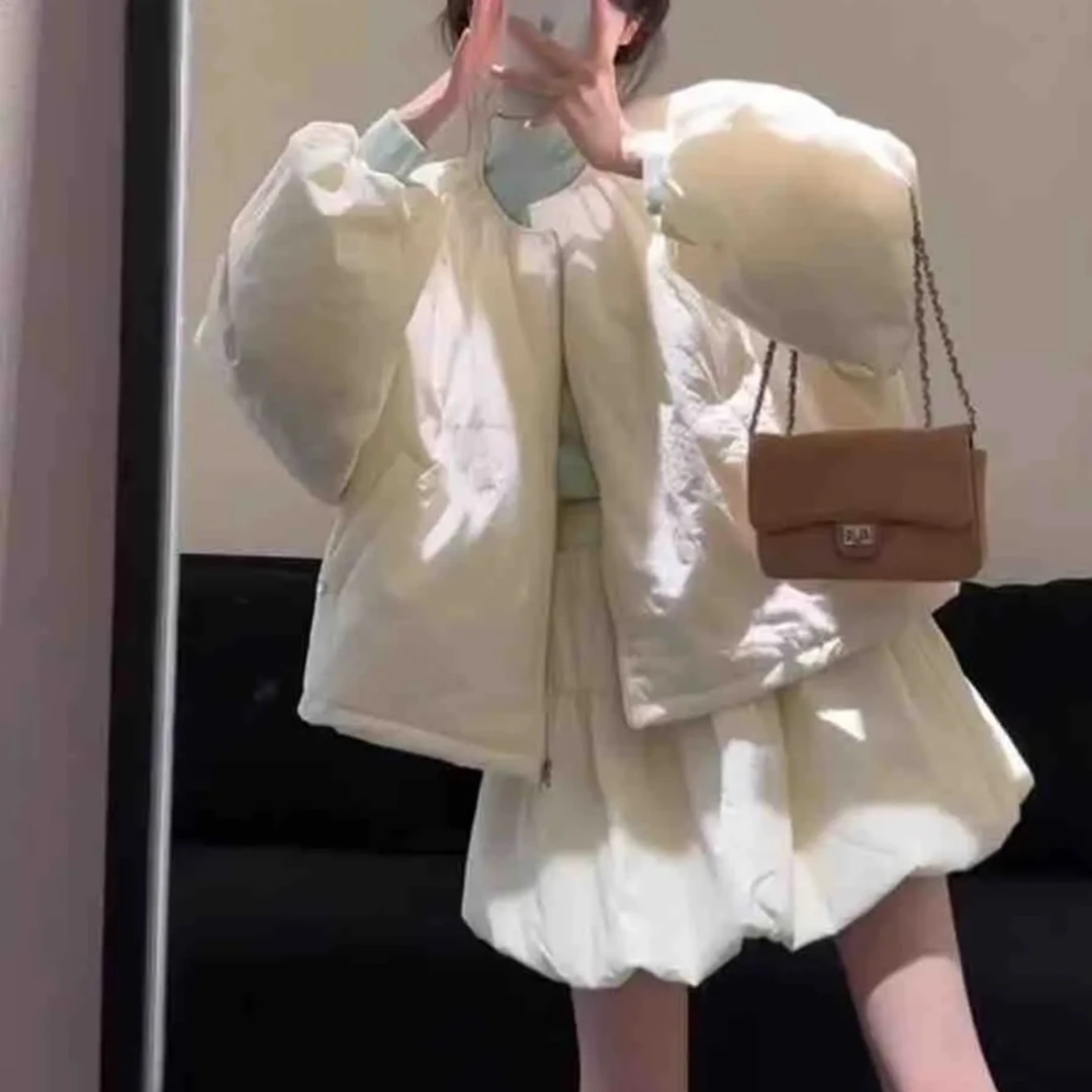 韩系简约棉服外套花苞短裙打底衫三件套秋冬季新款时尚显瘦套装