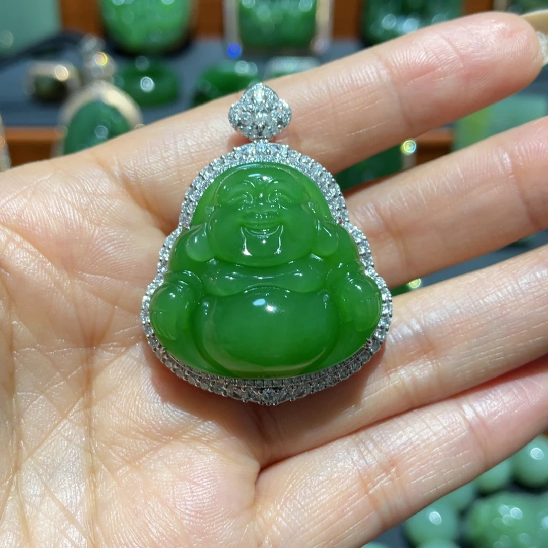 发***哥和田玉（碧玉）18K金镶嵌颈饰