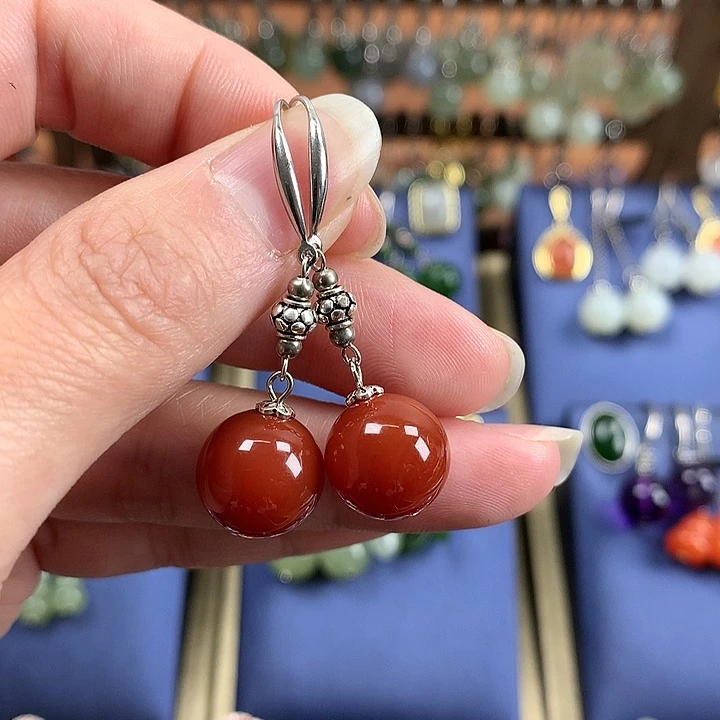 玛瑙/玉髓耳环银S925镶嵌12左右牛血红