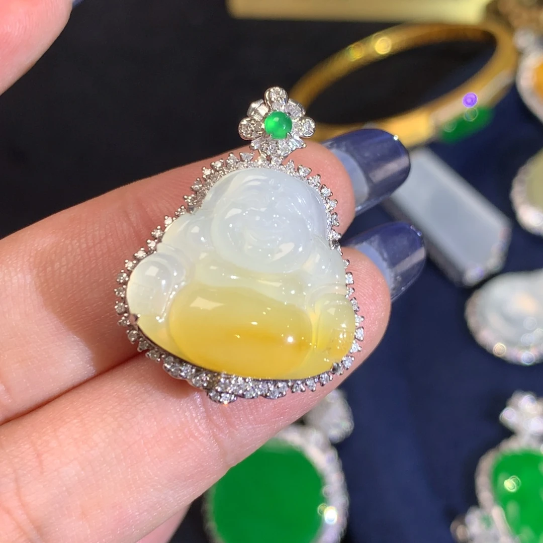 翡翠挂件18K金镶嵌佛公