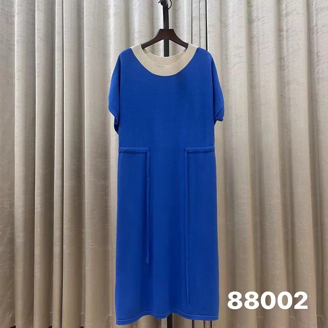 88002多金大码气质减龄长款A字裙子春秋季女装设计感连衣裙女