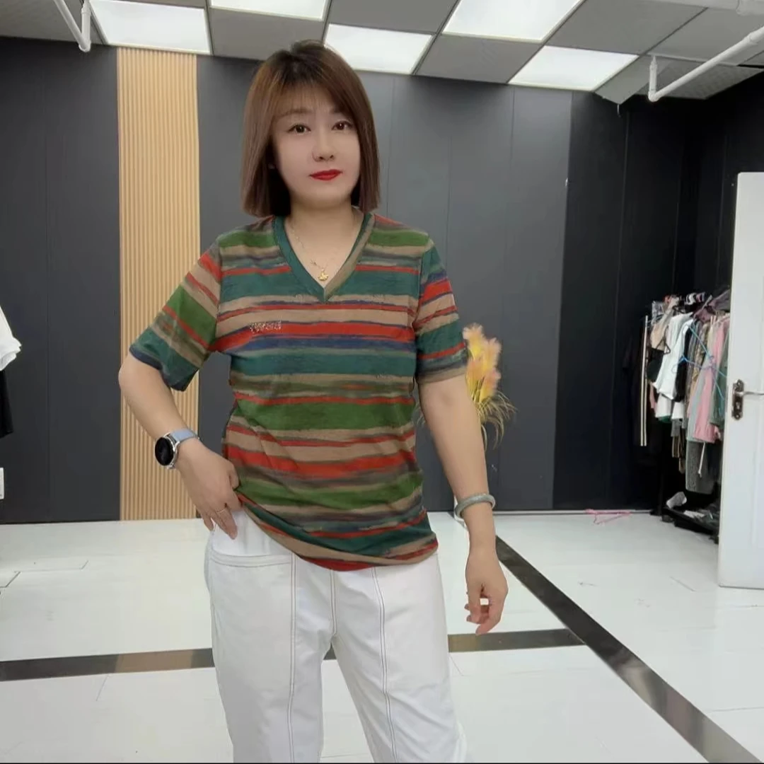 BB2381夏季V领洋气晕染彩条纹宽松半袖T恤