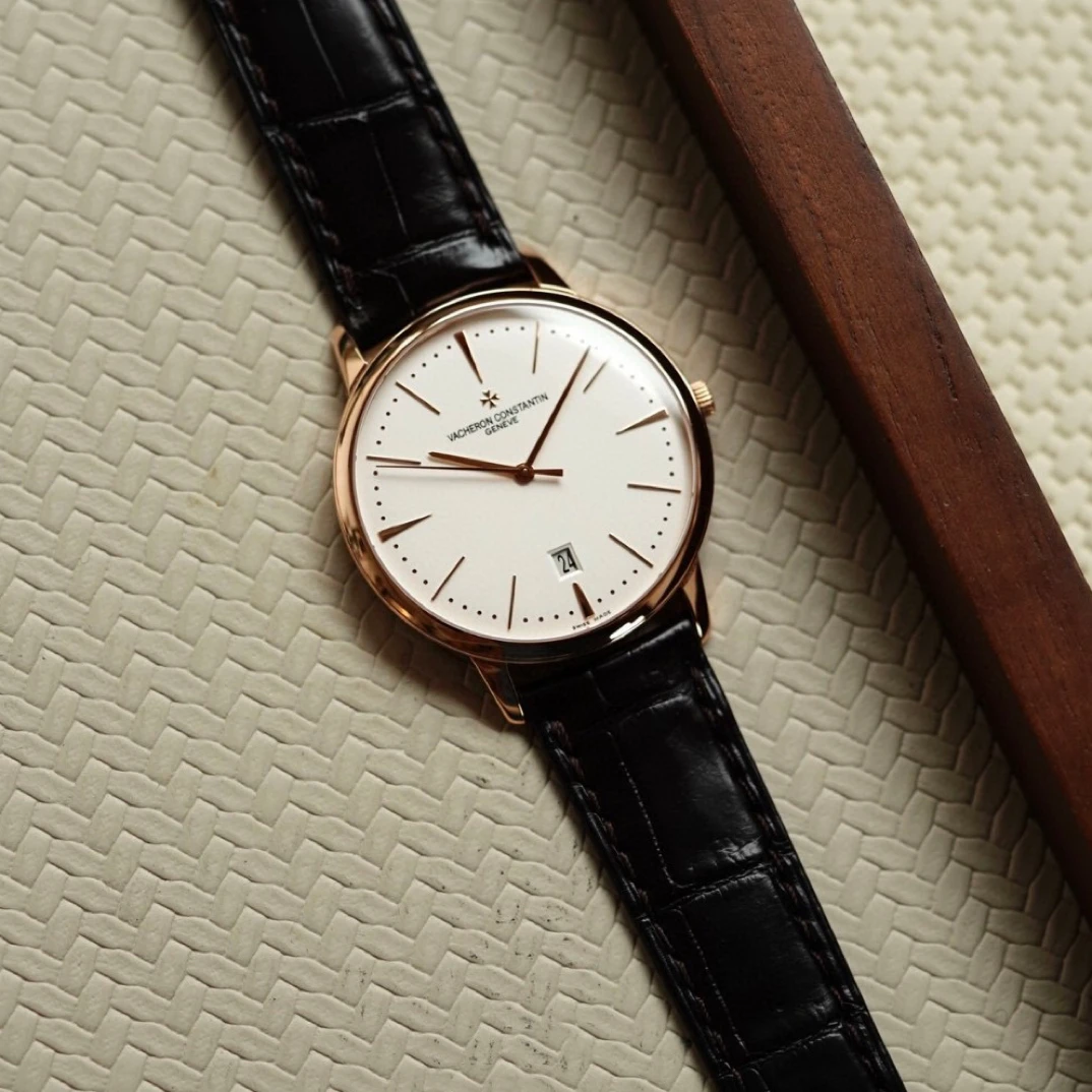 99新 Vacheron Constantin/江诗丹顿 型号85180/000R-9248 单表