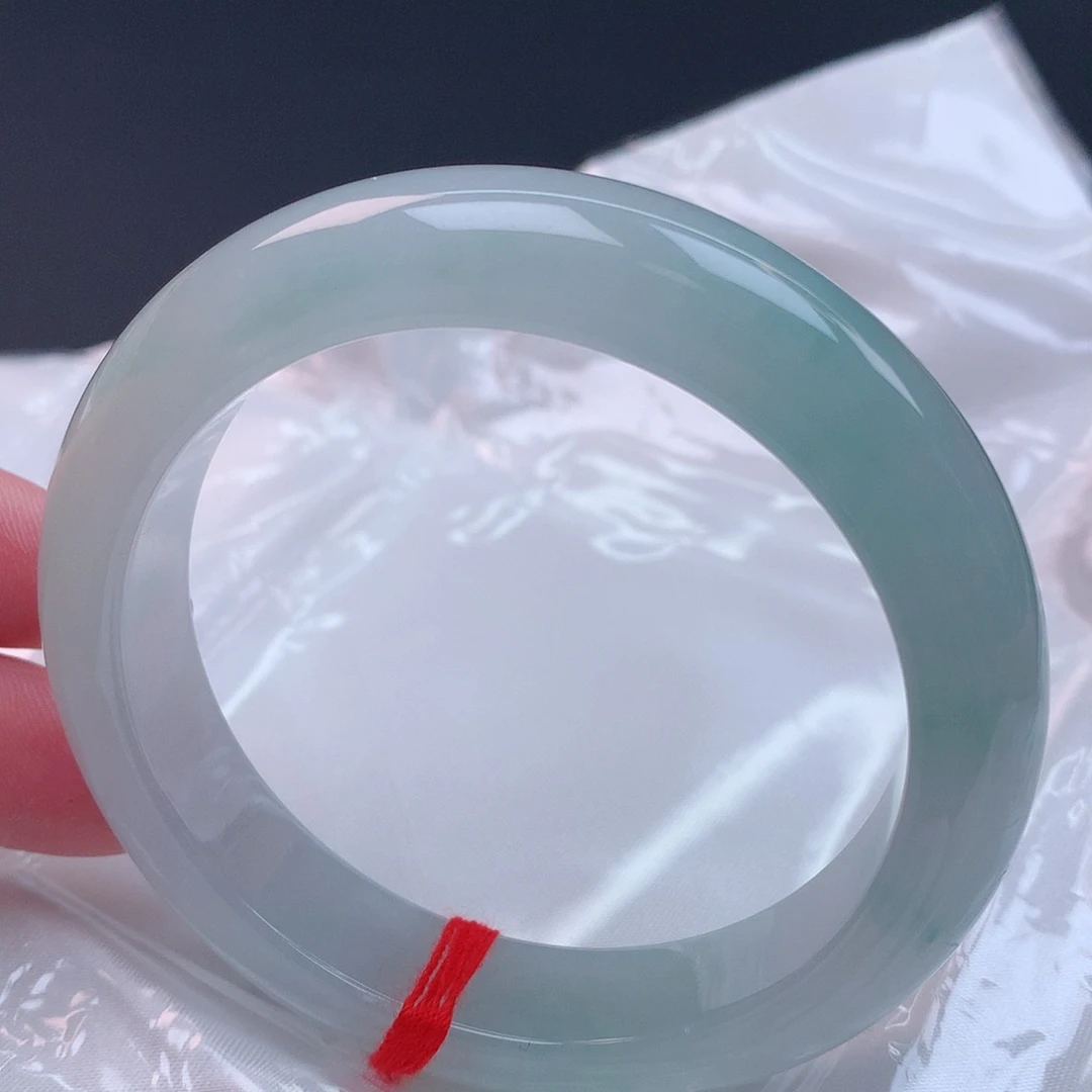 【闪购商品】未镶嵌手镯翡翠56+