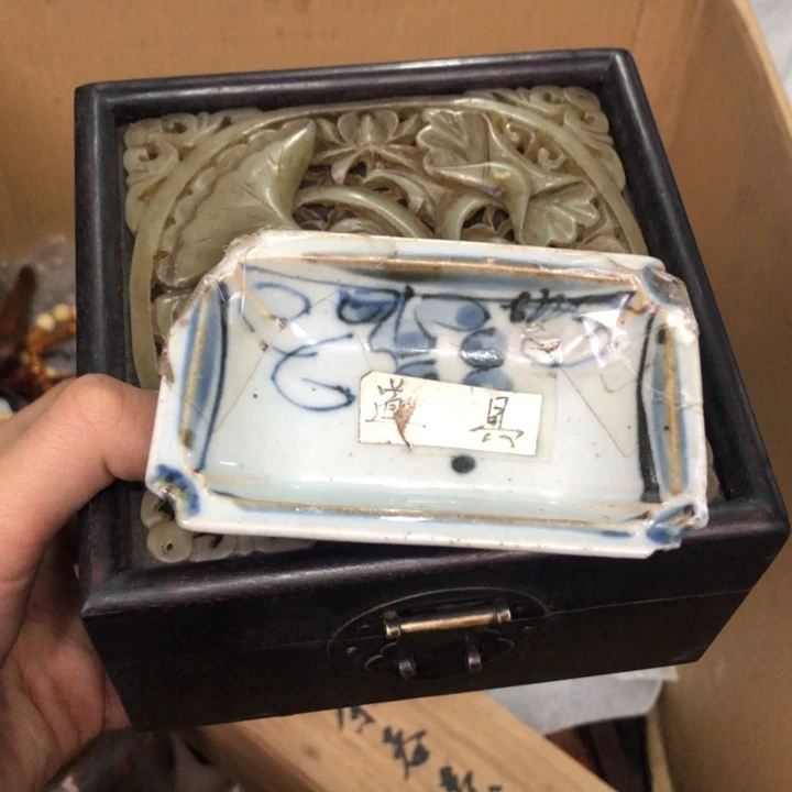 陶瓷孤品单件车里拍