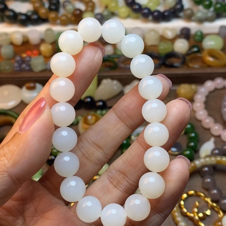 和田玉未镶嵌手链