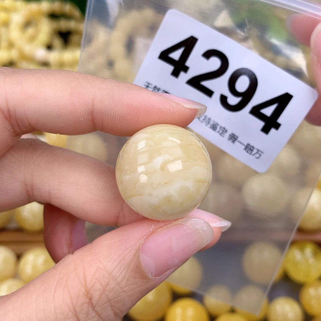 蜜蜡未镶嵌珠宝奇石23