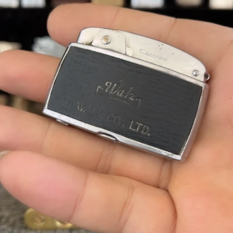 古董打火机日本磕头