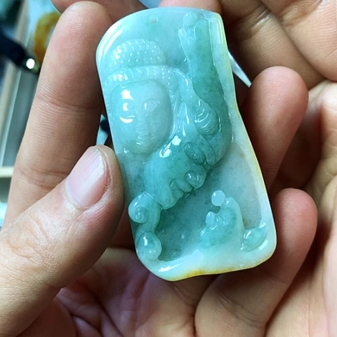 颈饰未镶嵌翡翠福豆豆珠宝翡翠颈饰