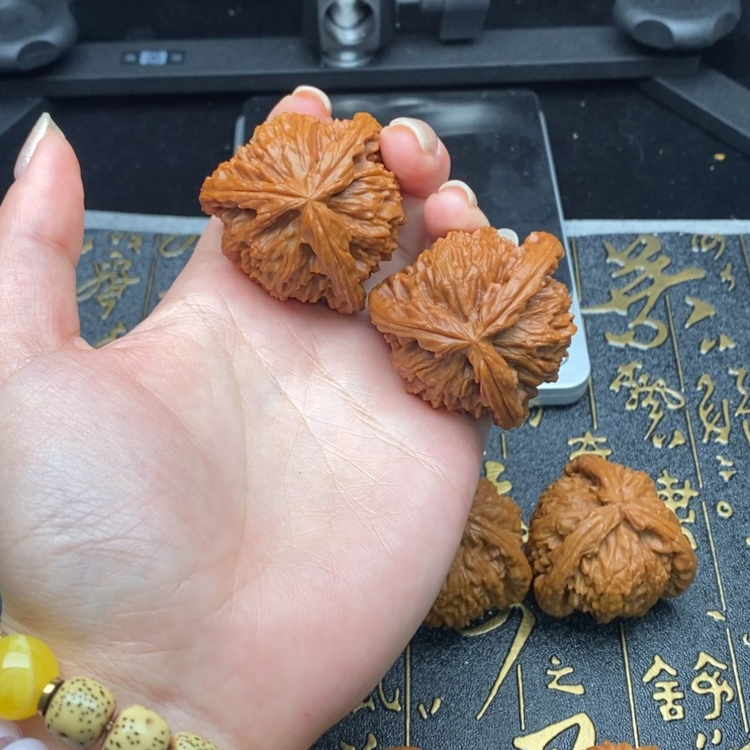 山***～文玩核桃吊坠111111111111