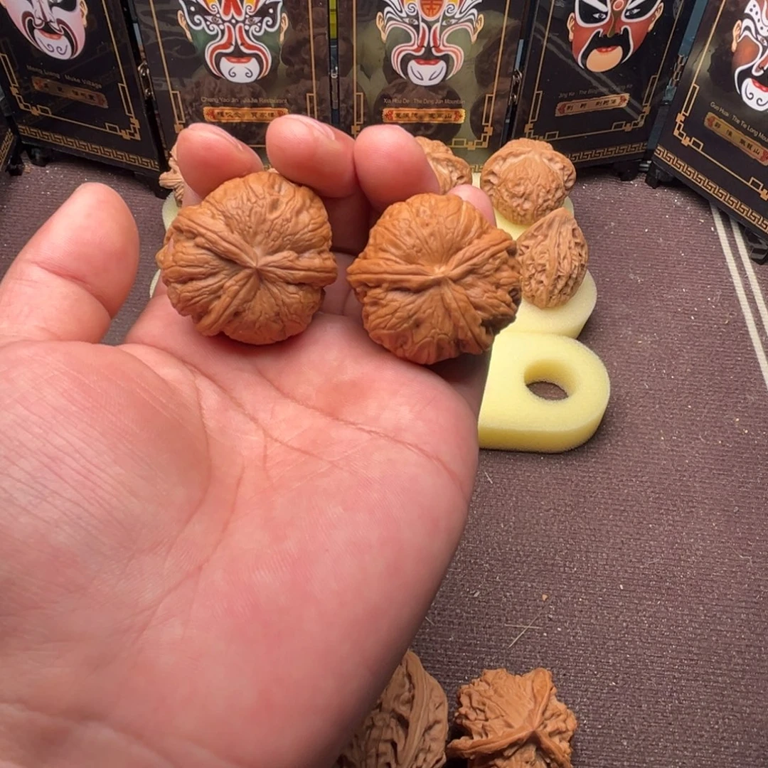 核桃元宝三棱1111111