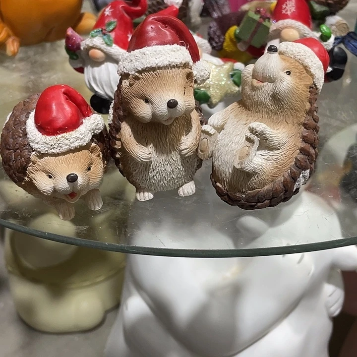 树脂圣诞刺猬三个