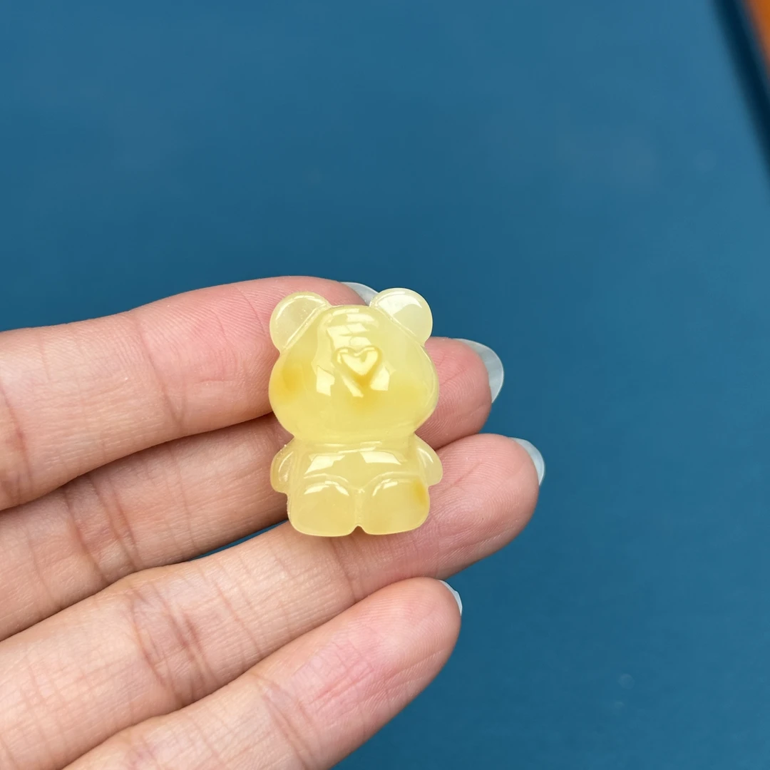 Y4055天然原矿蜜蜡小熊17.4x24mm 上下孔抖音基地质检发货