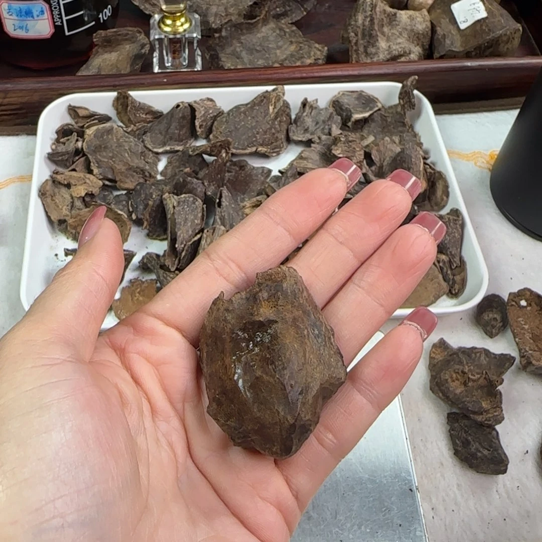 沉香碎屑沉香海南沉水3.8g