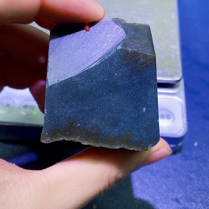 未镶嵌和田玉（糖玉）珠宝半成品