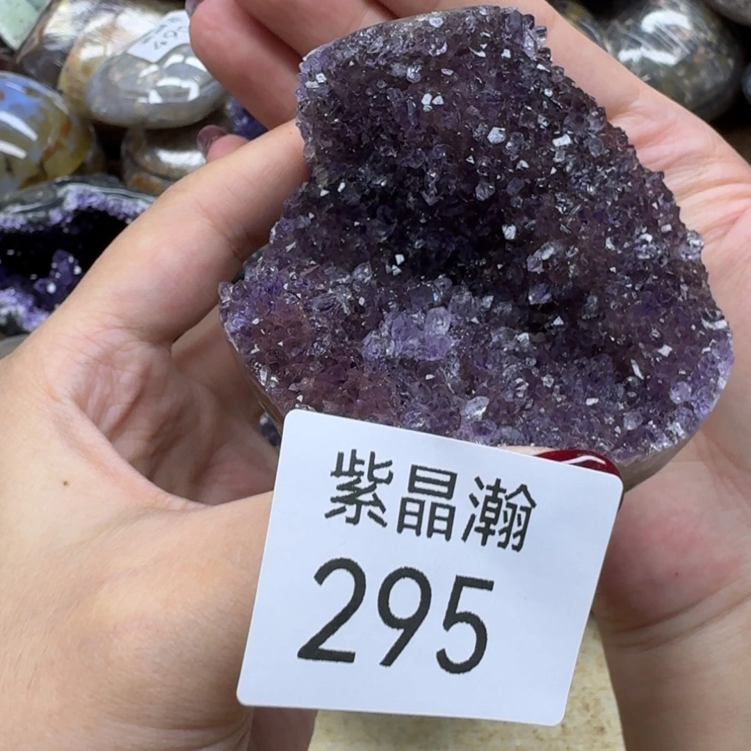 未镶嵌水晶大型摆件（非配饰）