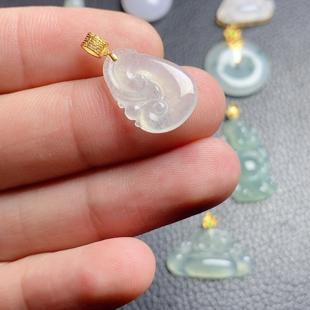 翡翠18K金镶嵌吊坠(不含链)