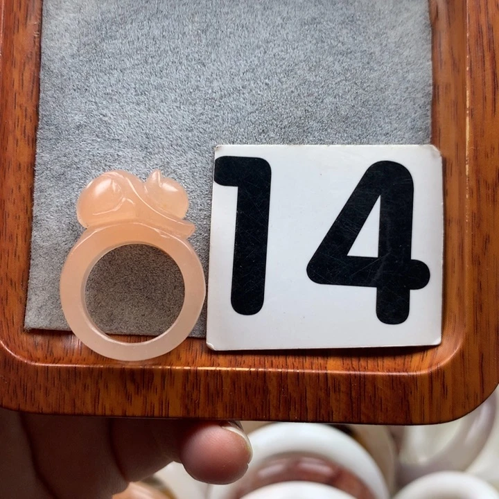 石英质玉手链未镶嵌