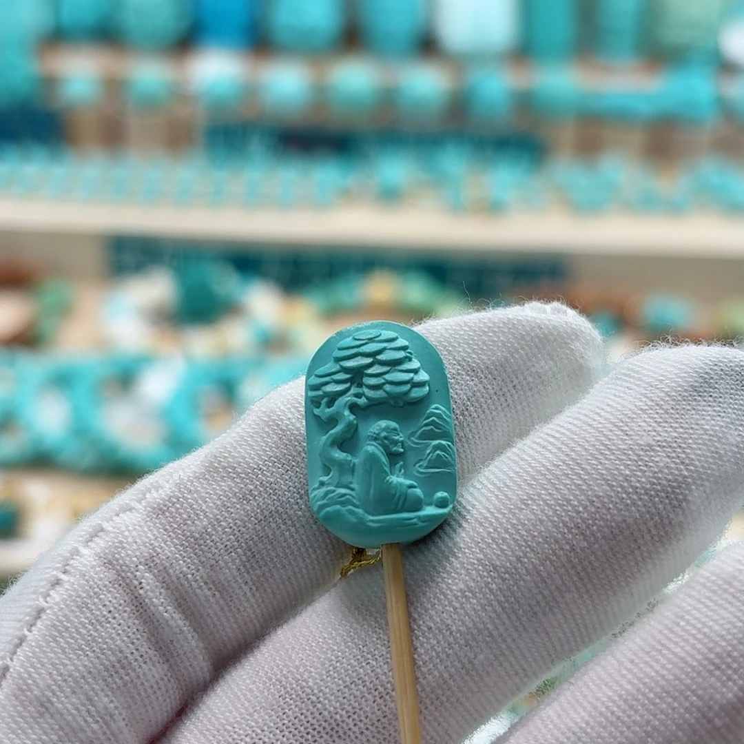 绿松石未镶嵌珠宝奇石