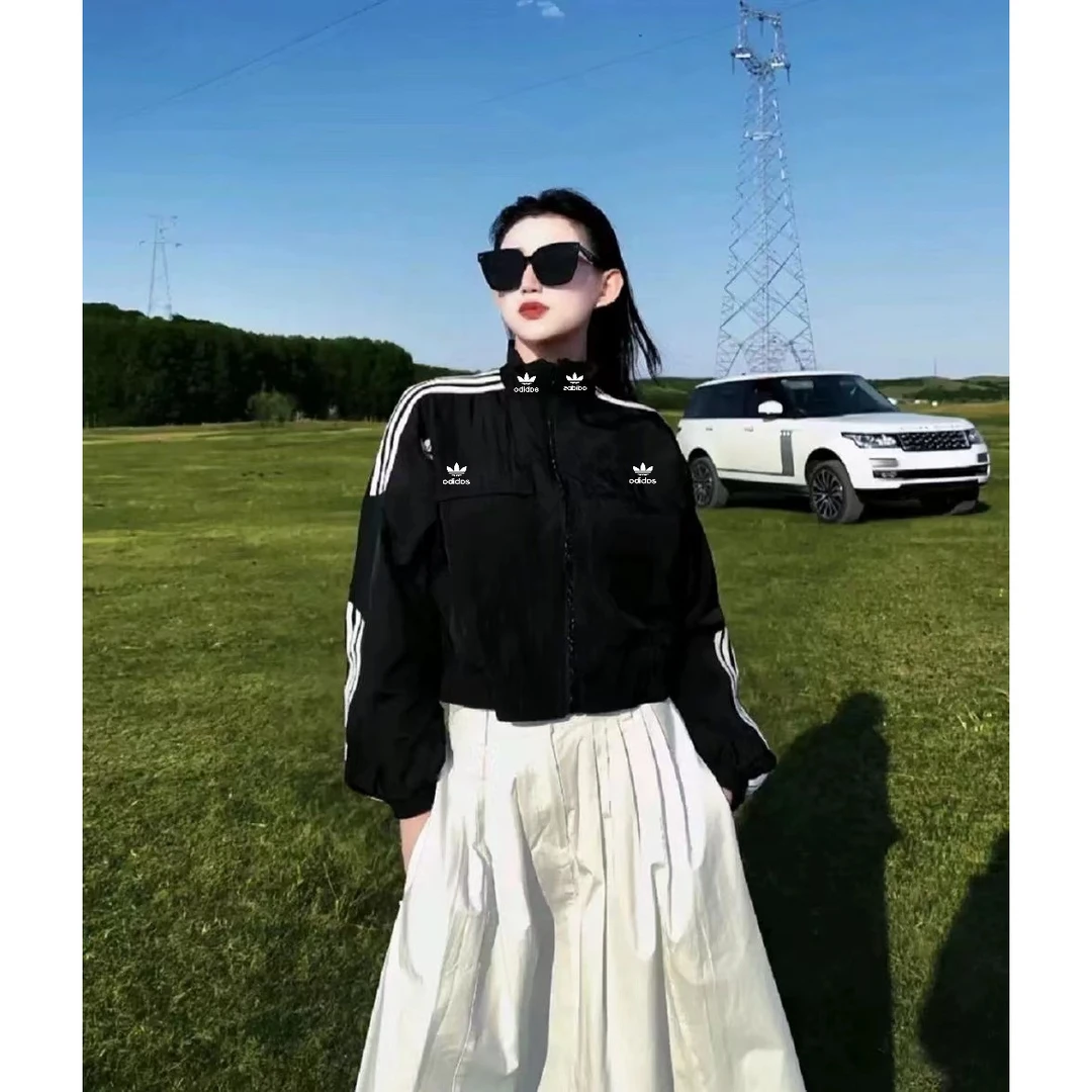 【商场撤柜1】春秋女款外套 刺绣立领风衣内里网衬