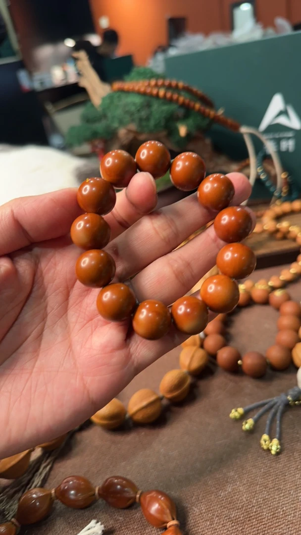 橄榄核正圆手串文玩