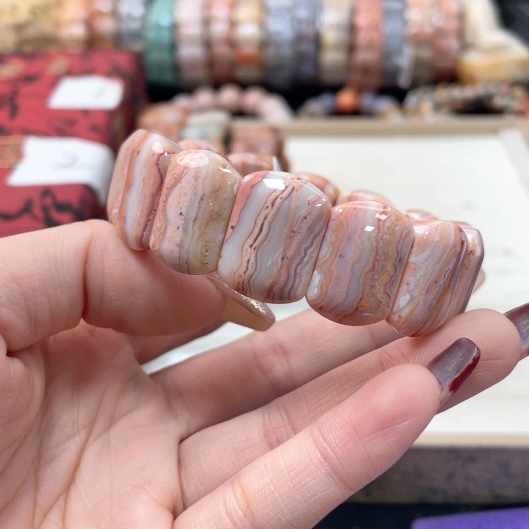 硅化珊瑚（珊瑚玉）手链未镶嵌凡*凡943