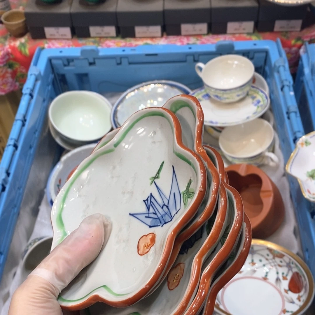 瓷片伯**策适合哈哈哈哈哈哈