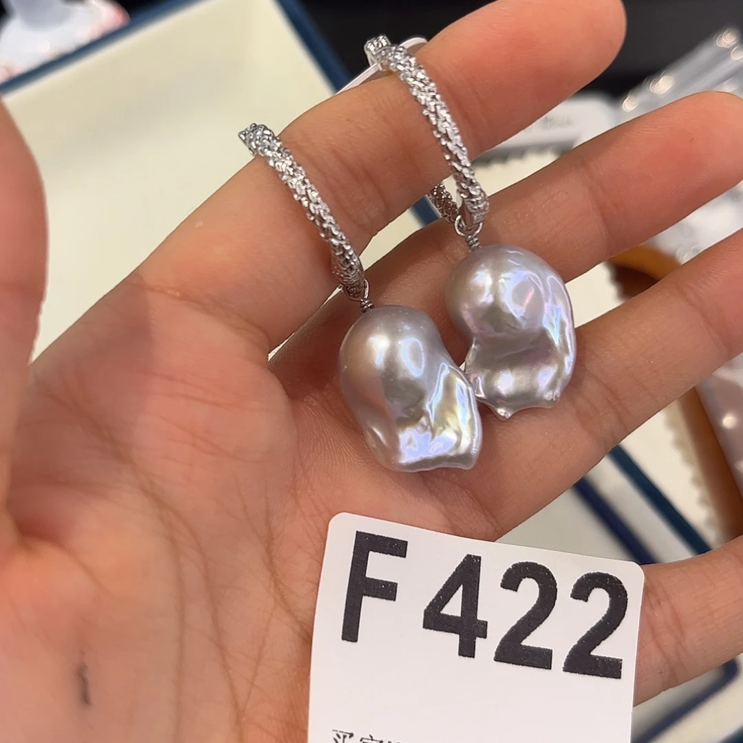 淡水珍珠耳饰合金