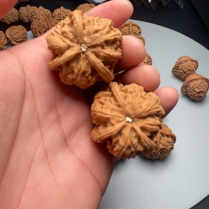 吊坠文玩核桃文玩核桃文玩核桃