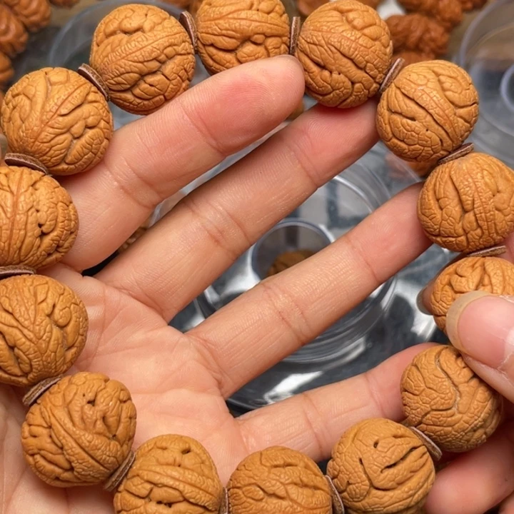 桃核手串龙纹桃核48