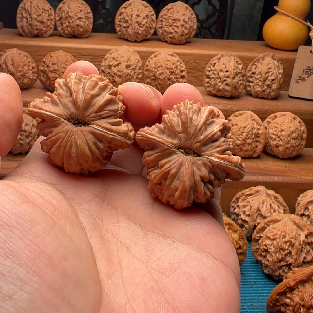 琳***宝文玩核桃吊坠四座楼