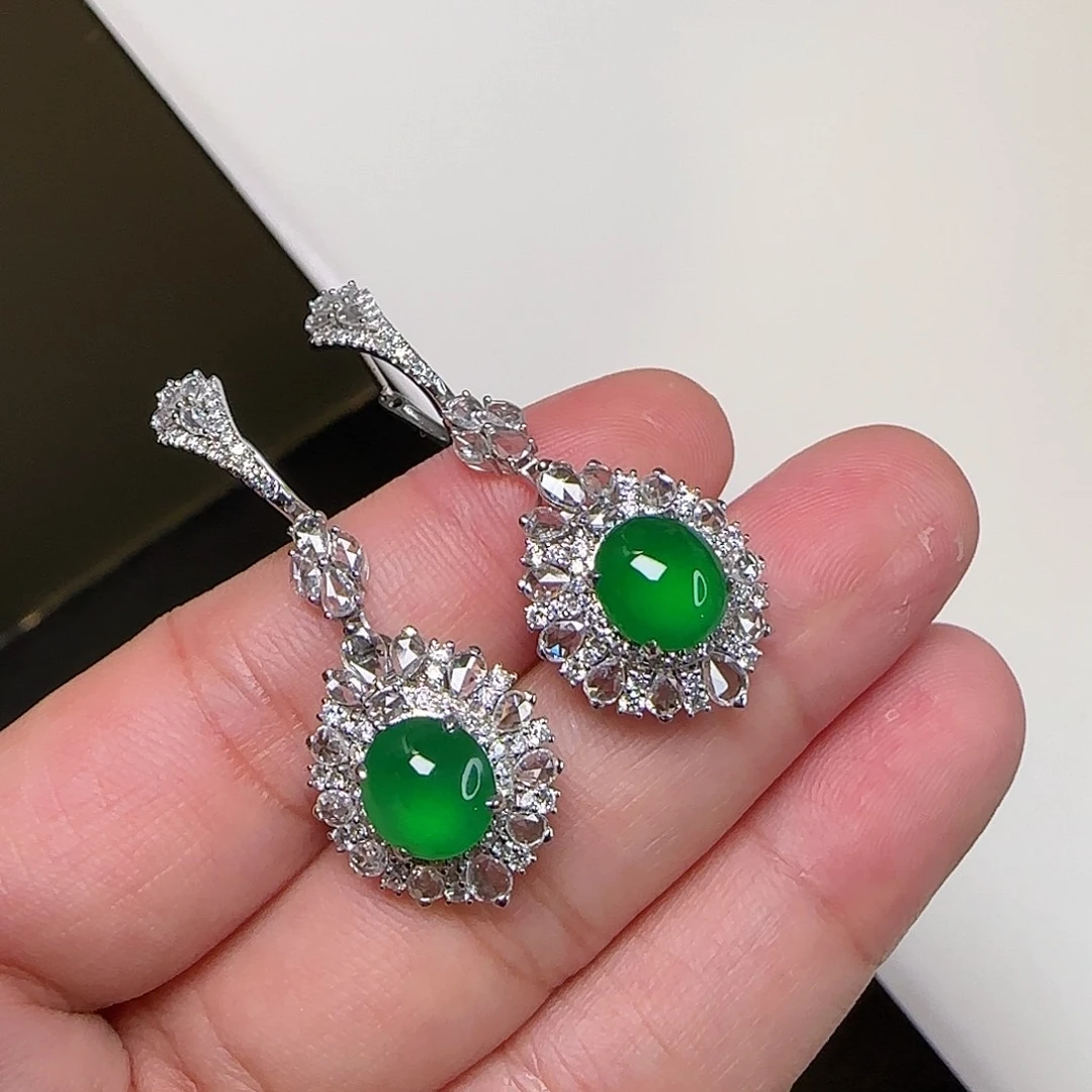 翡翠18K金镶嵌耳饰天然翡翠