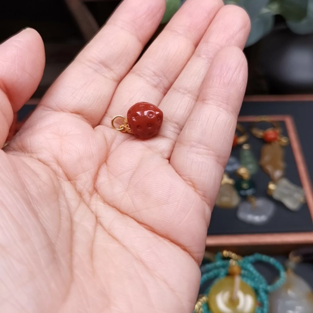南红玛瑙颈饰银S925镶嵌蔻*