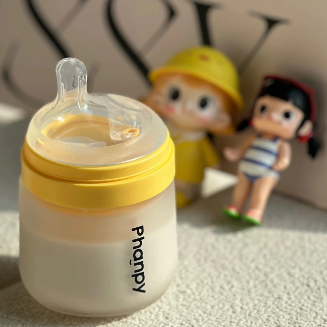 【正品】小雅象新生婴儿玻璃奶瓶防胀气仿母乳宝宝宽口径防呛奶嘴