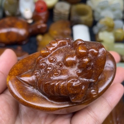 未镶嵌蛇纹石玉颈饰65