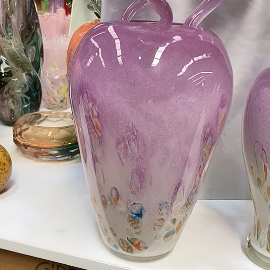 琉璃花瓶高31厘米口径9厘米