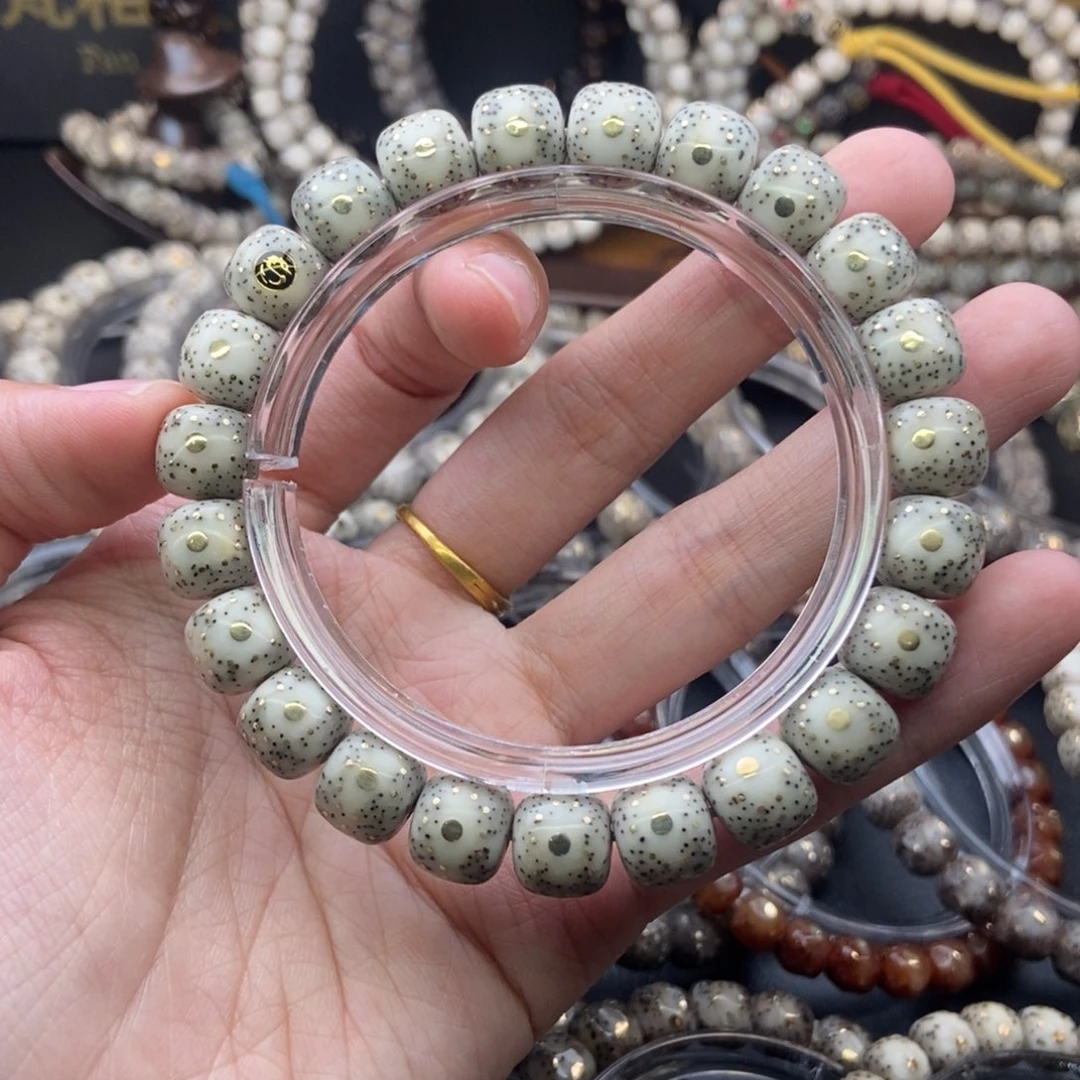 L****吊坠星月菩提老型千钉