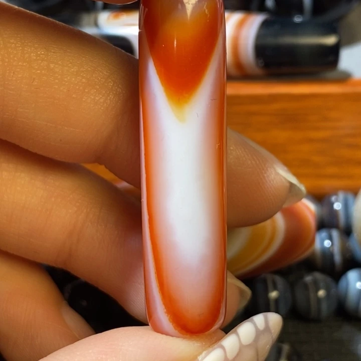 未镶嵌颈饰玛瑙/玉髓