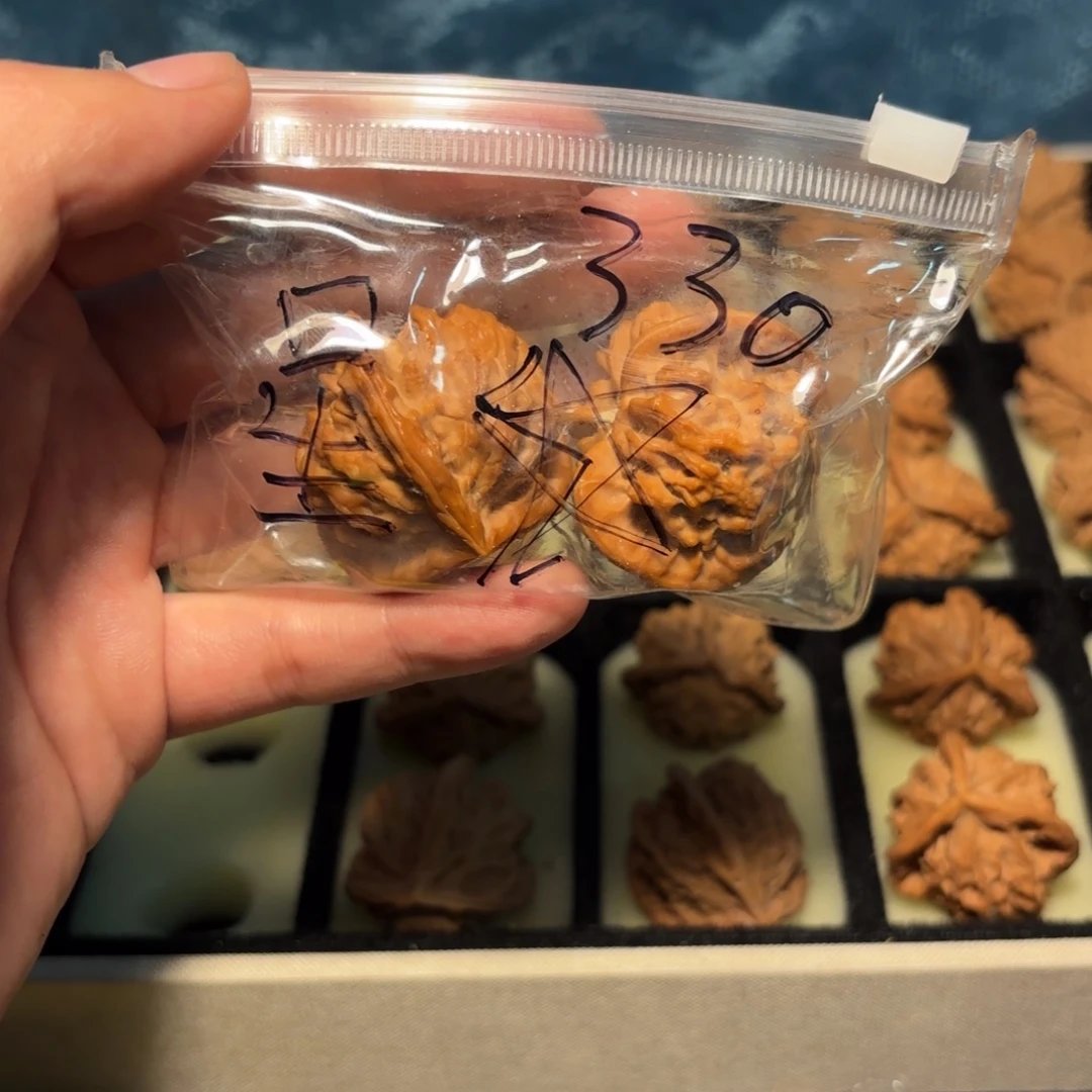 星***️文玩核桃吊坠盘山