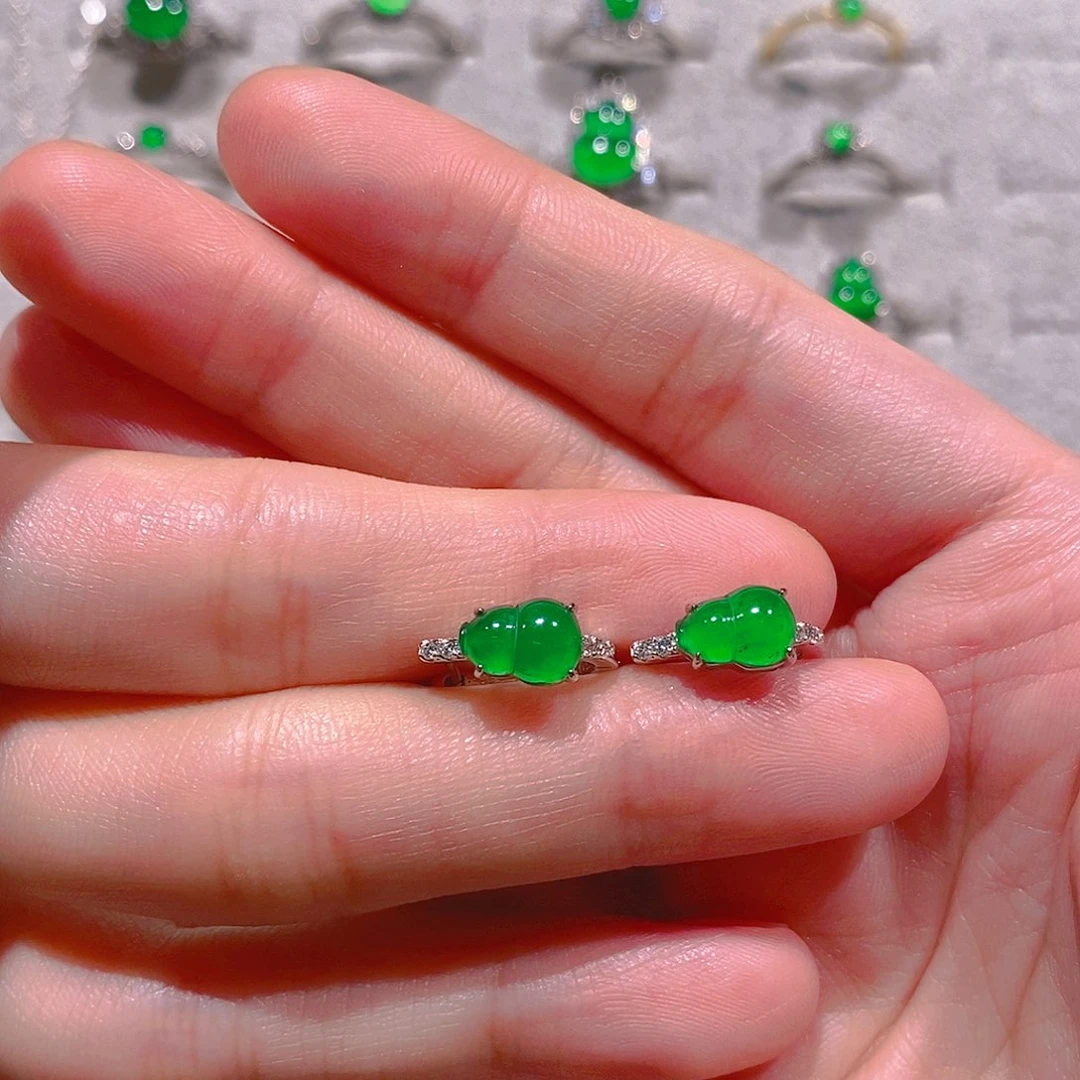 金****翡翠银S925镶嵌耳饰