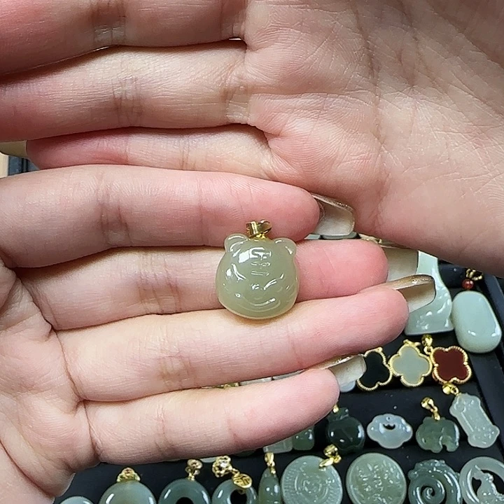 和田玉颈饰银S925镶嵌