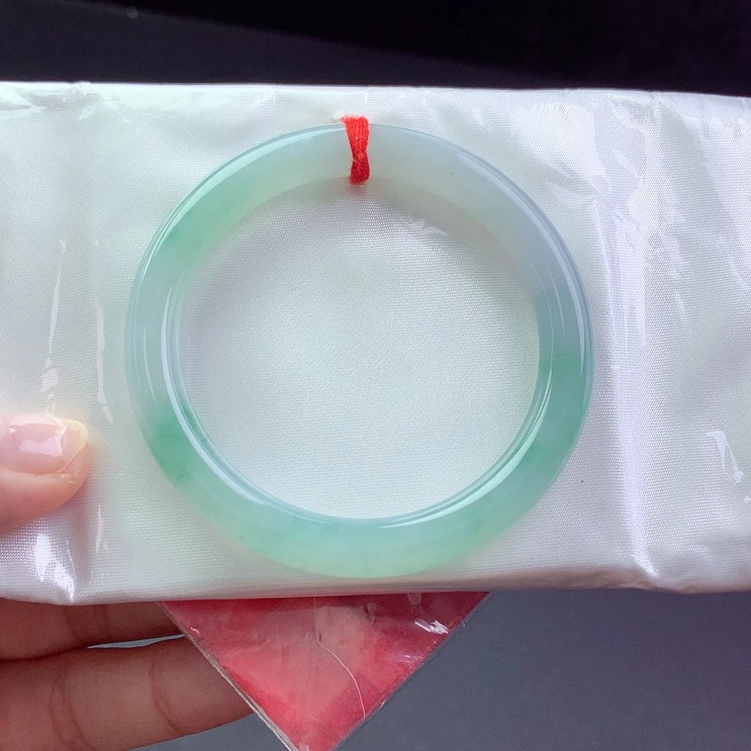 【闪购商品】翡翠手镯未镶嵌a 163375