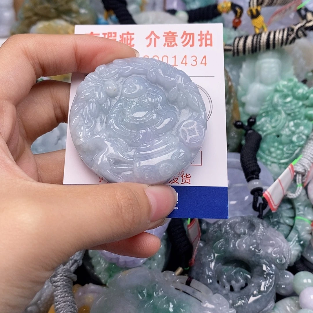 吊坠(不含链)未镶嵌翡翠