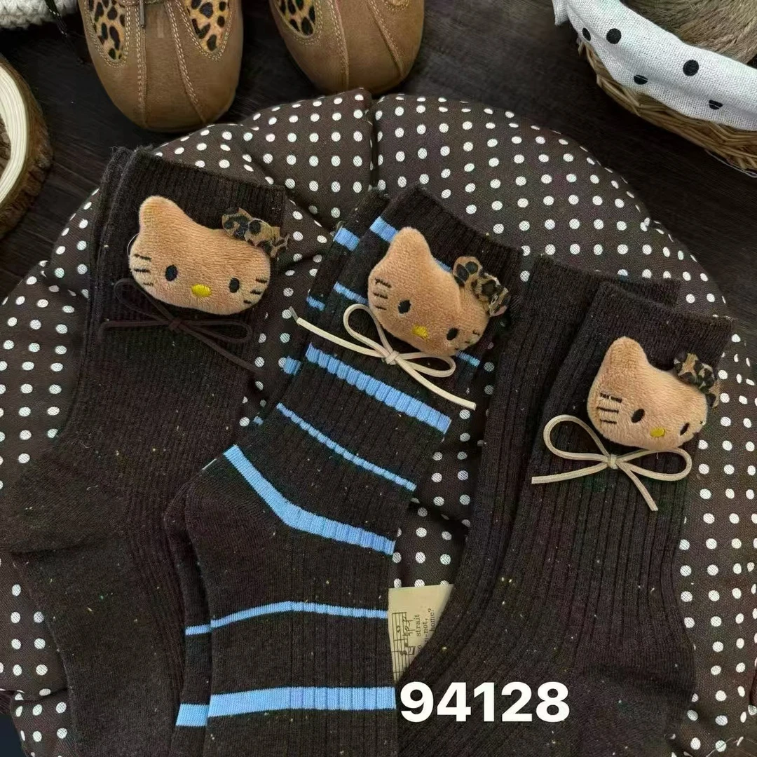 【袜子链接】日系潮流中筒条纹布标女袜春秋季舒适百搭 非图片款式