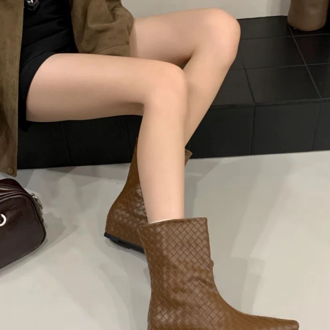 欧货女鞋，靴子批发，