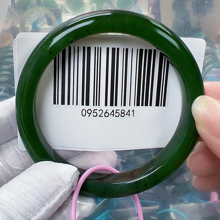 可***心和田玉未镶嵌手镯包容63.8