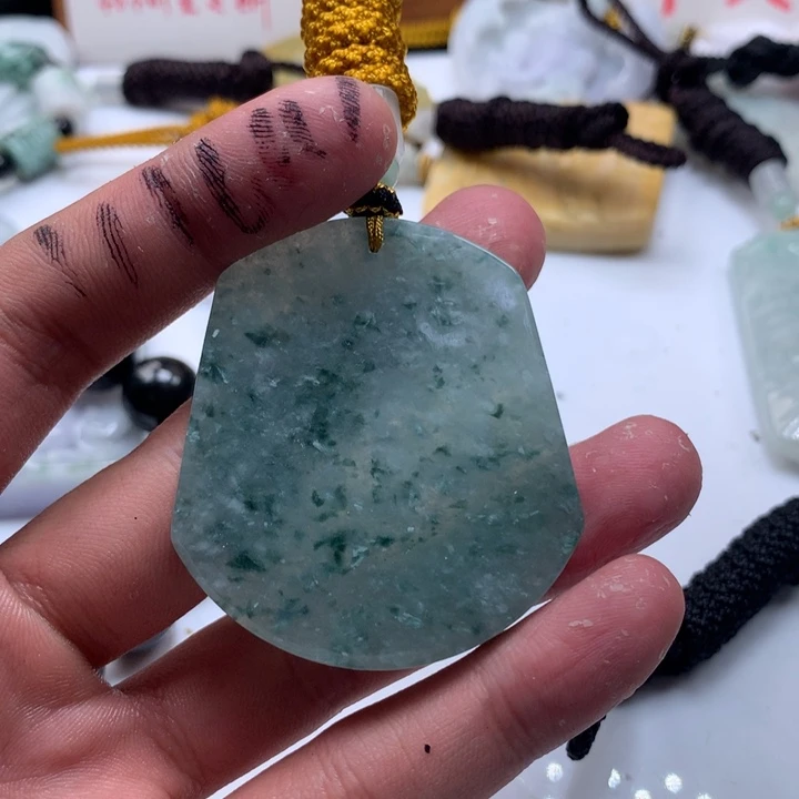 颈饰未镶嵌翡翠保真天然a货翡翠