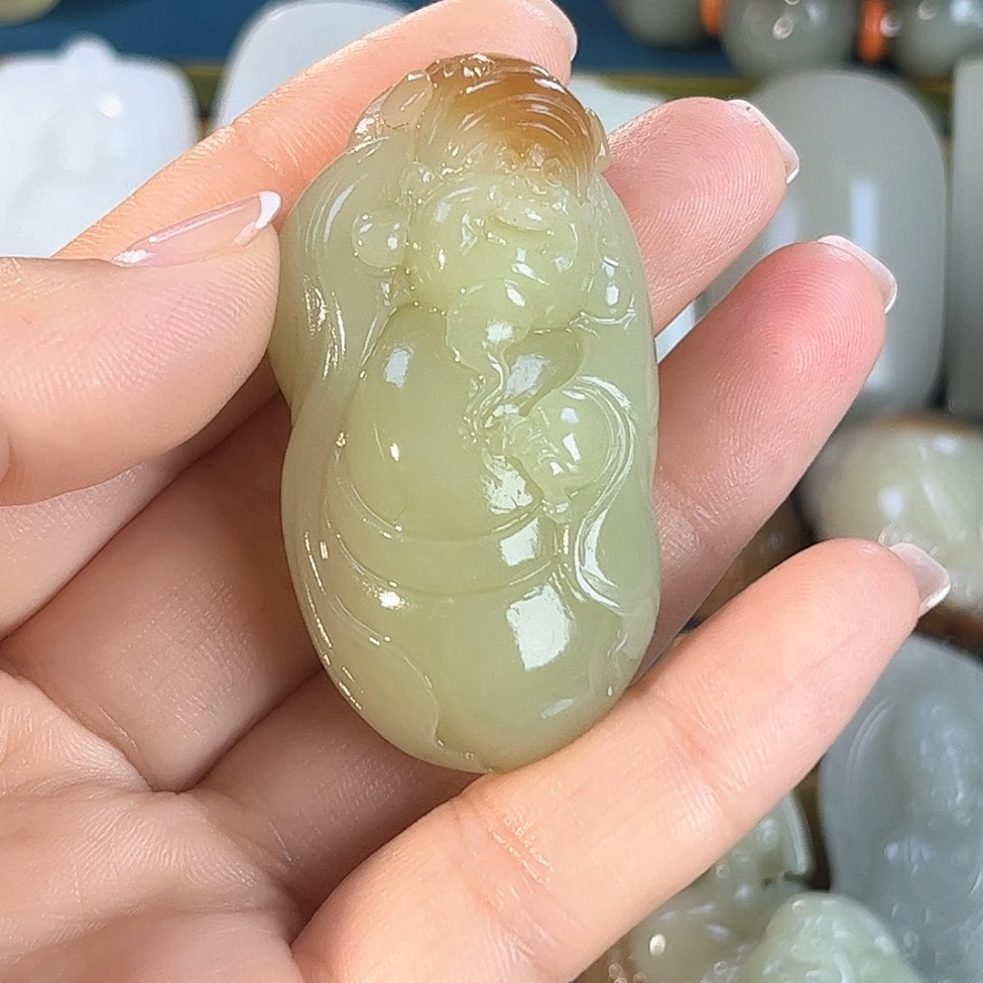 和田玉（糖玉）未镶嵌颈饰